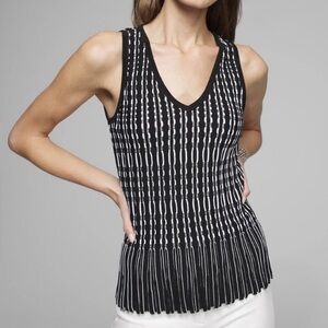 White House black market top